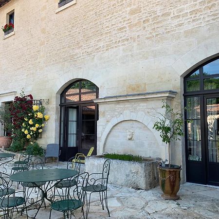 Logis De La Roche - Niort - Chauray Hotel Exterior photo